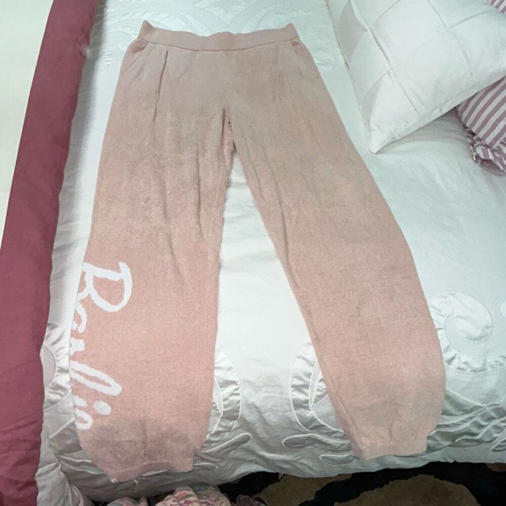 Barefoot Dreams x Barbie CozyChic Ultra Lite Barbie jogger sz m